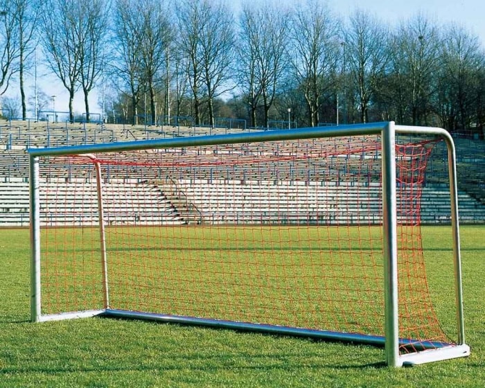 Jugendfußballtor Aluminium 5 x 2 m  vollverschweißt Bodenrahmen 120 x 100 mm Netztiefe 80/100 cm