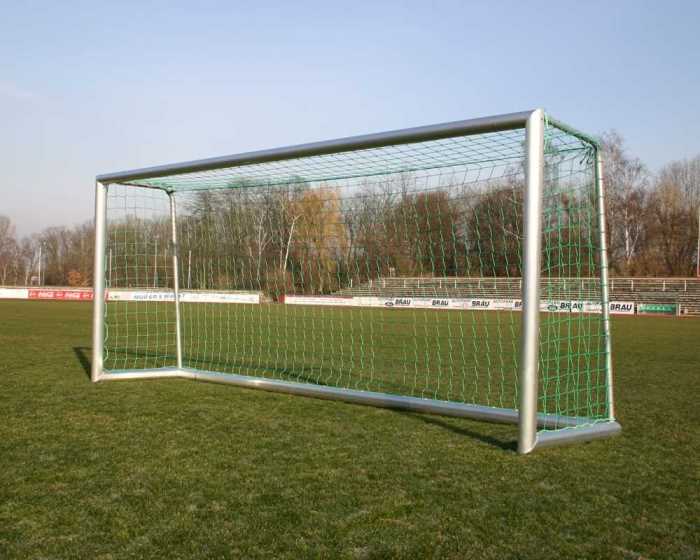 Jugendfußballtor Aluminium 5 x 2 m  eckverschweißt Bodenrahmen 120 x 100 mm Netztiefe 80/150 cm